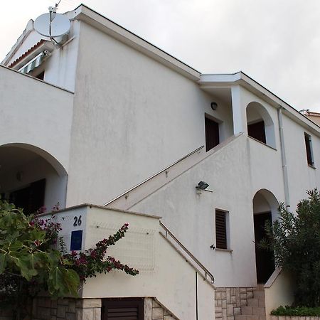 Apartments Marszalek Novalja Exterior foto
